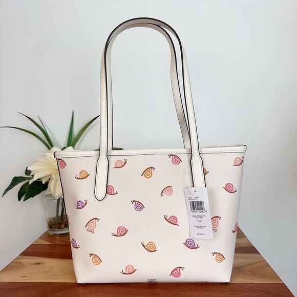 NWT Coach Small City Tote With Snail Print - Picture 4 of 8